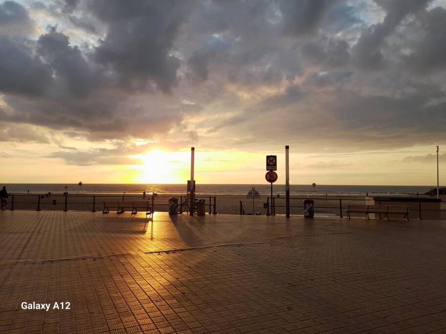 Suite Kursaal Met Zeezicht オステンド エクステリア 写真